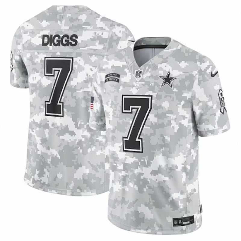 Cowboys Diggs #7