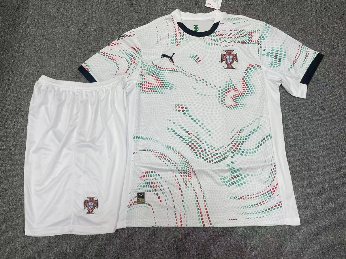 Portugal 2025 - Visita - Uniforme