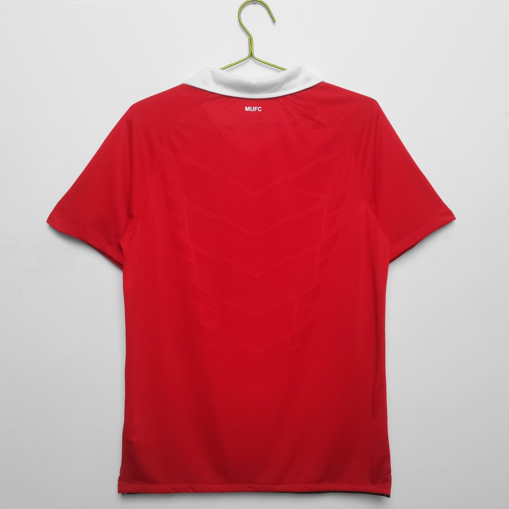 Man United 10/11 - Local - Retro