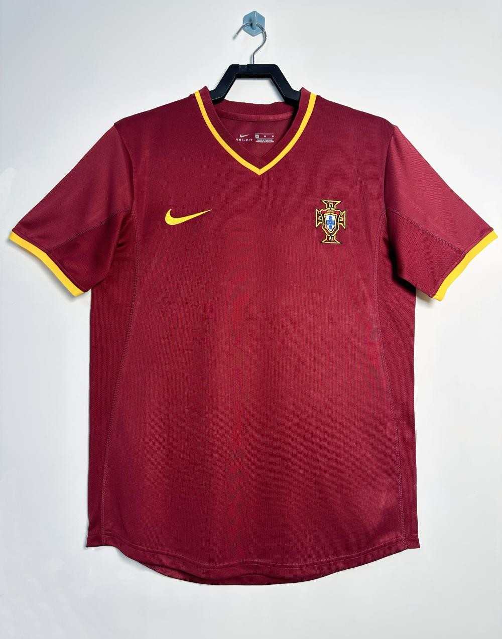 Portugal 00' - Local - Retro