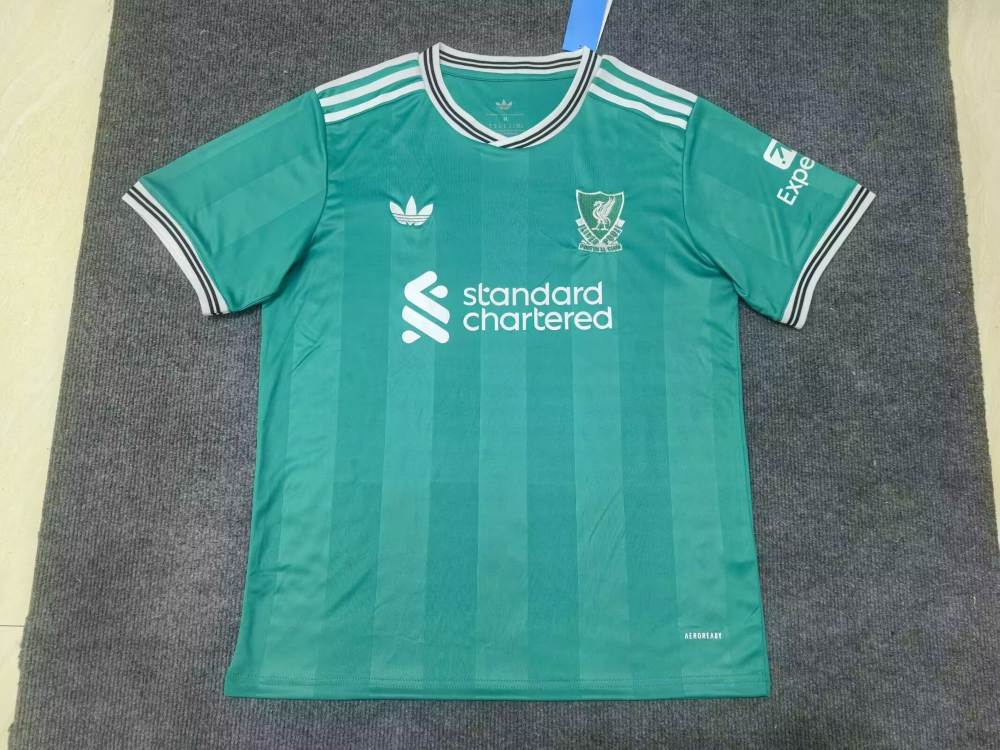 Liverpool 25/26 - Tercera - Fan