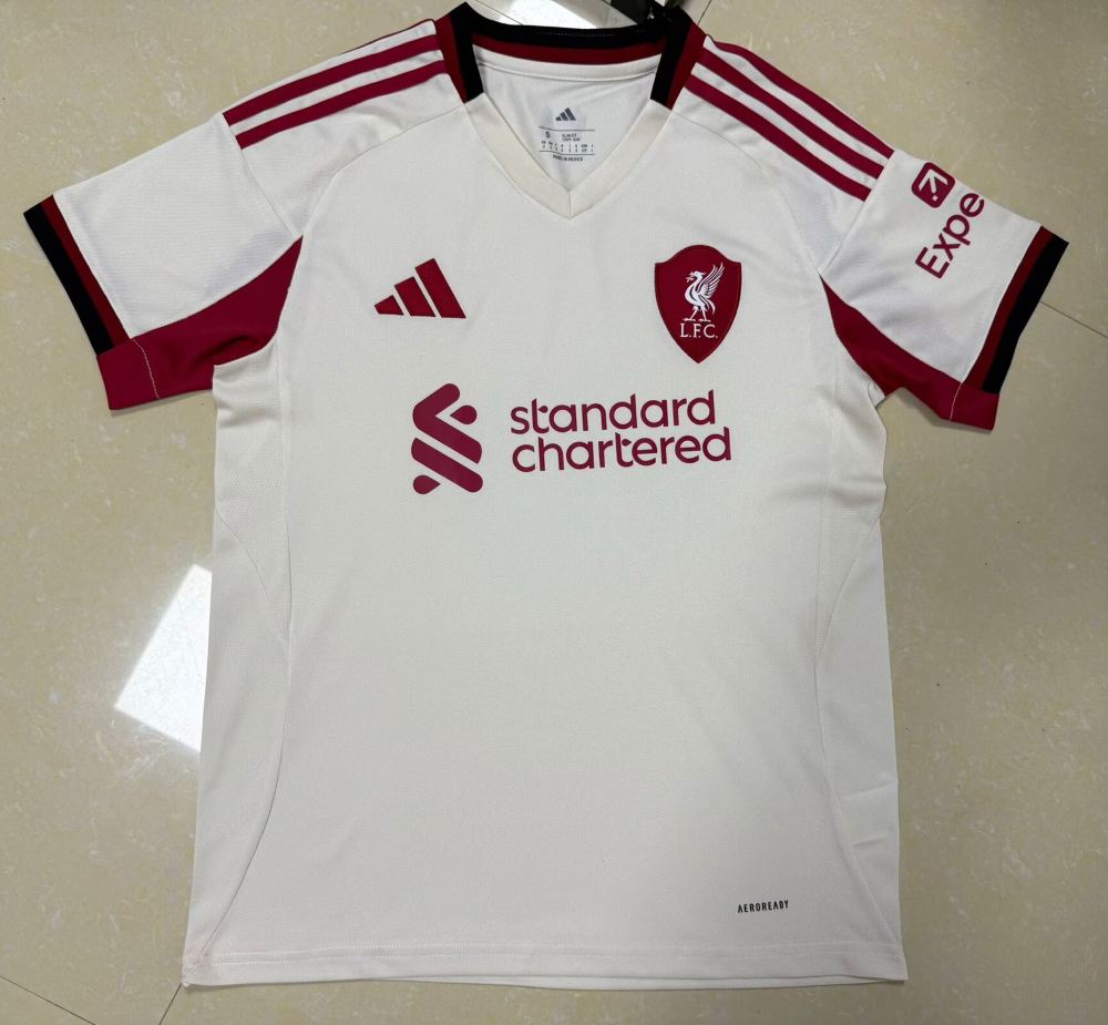 Liverpool 25/26 - Visita - Fan