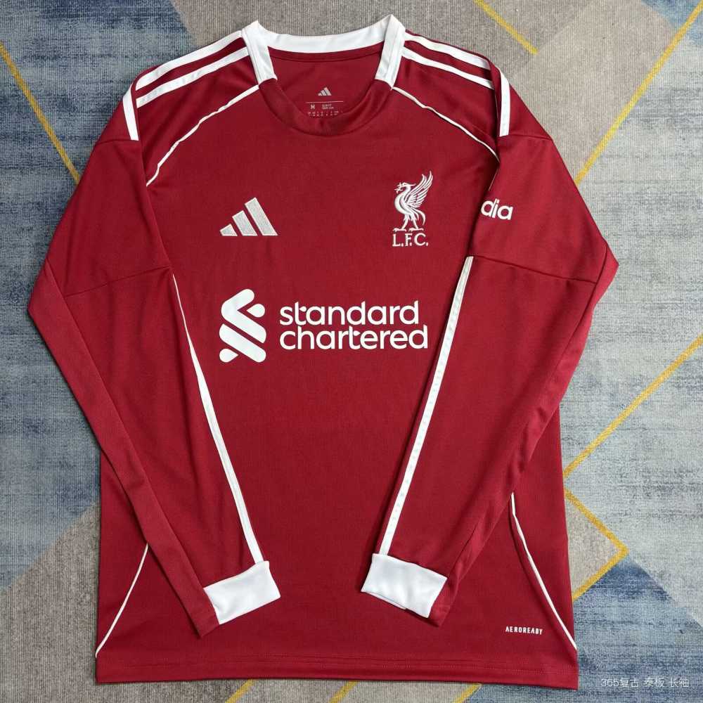 Liverpool 25/26 - Local - Fan - Manga Larga