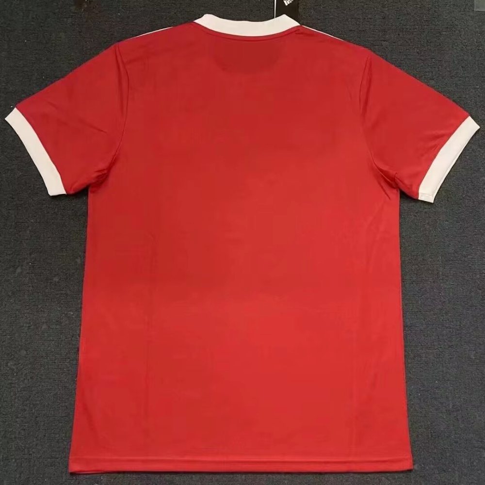 Manchester United 21/22 - Local - Fan
