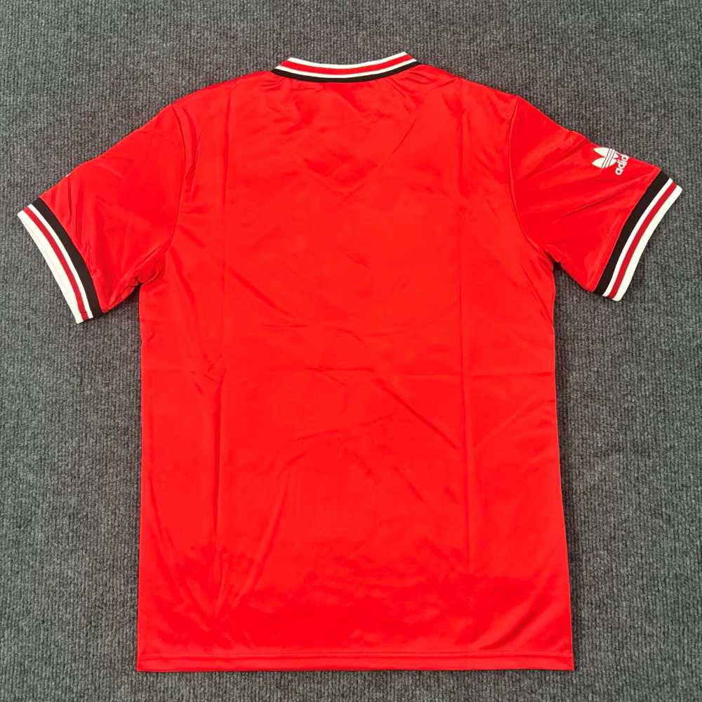 Man United 85 - Local - Retro
