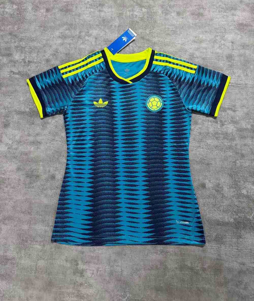 Colombia 2026 - Visita - Fan - Mujer