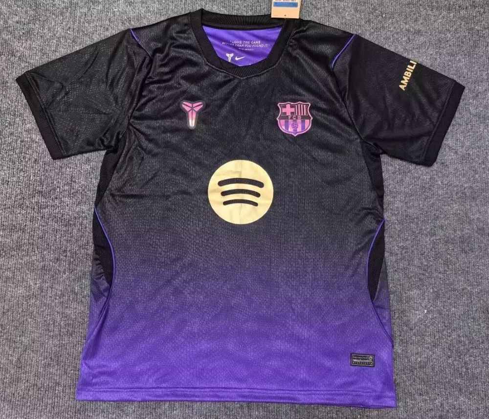 Barcelona 26/27 - Visita - Fan