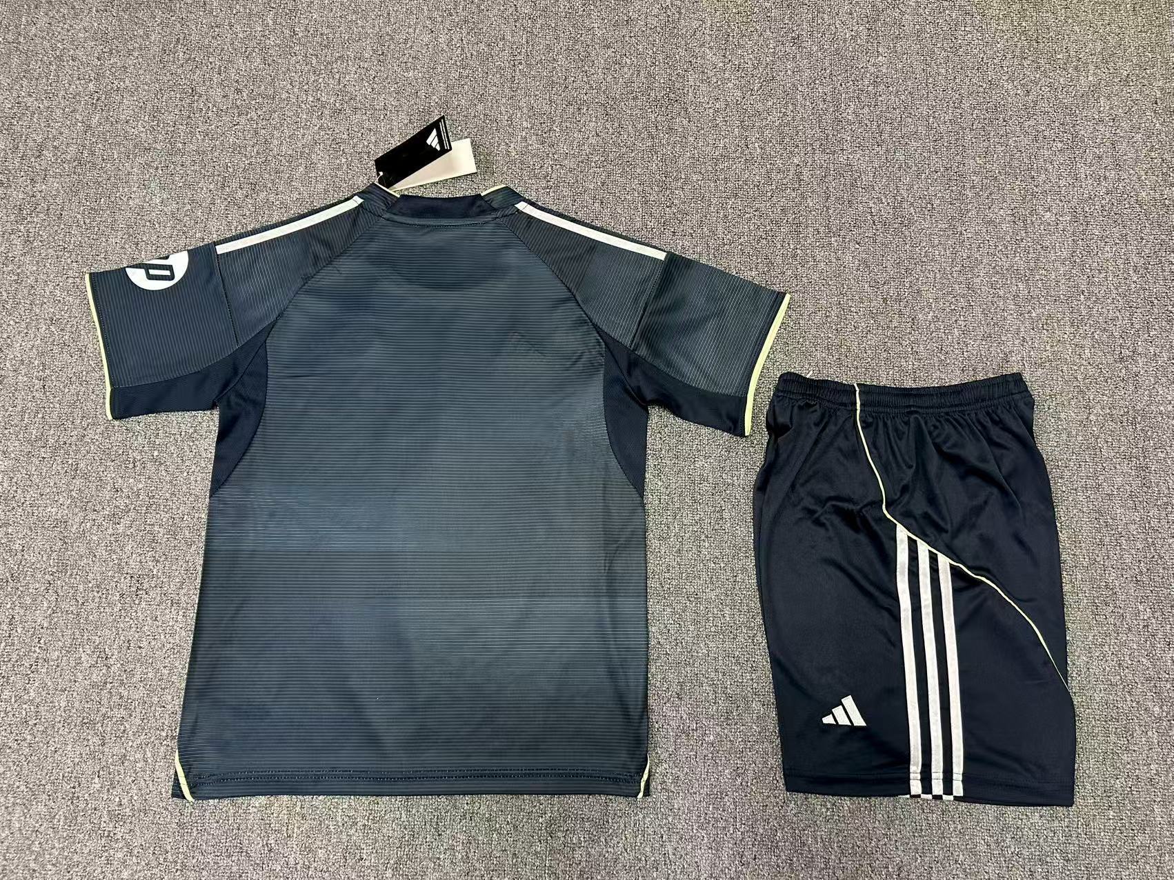 RM - Visita - Uniforme