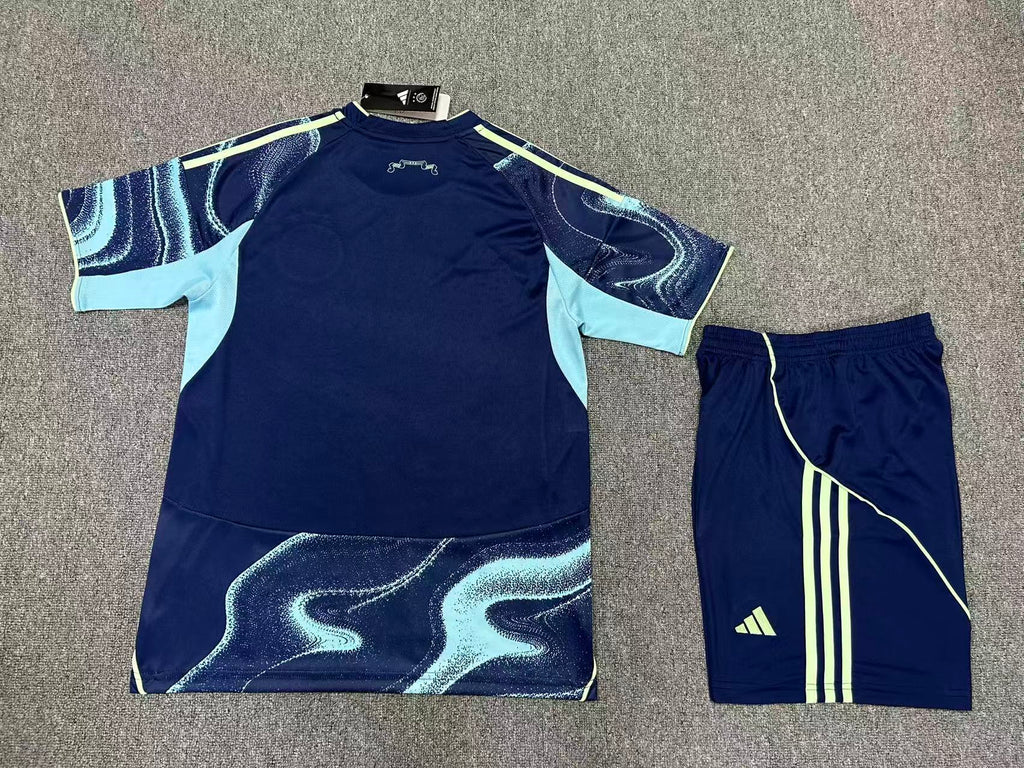 Ajax - Visita - Uniforme