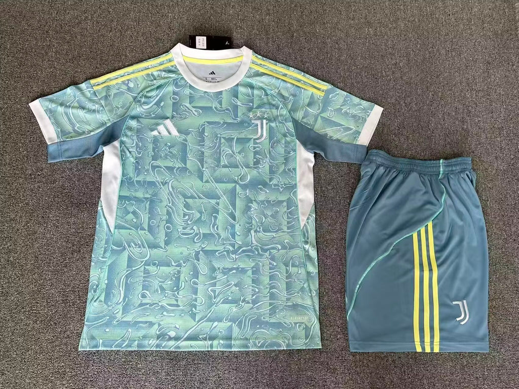 Juventus - Visita - Uniforme