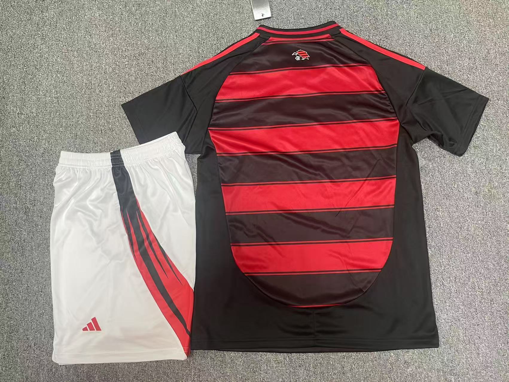 Flamengo - Local - Uniforme