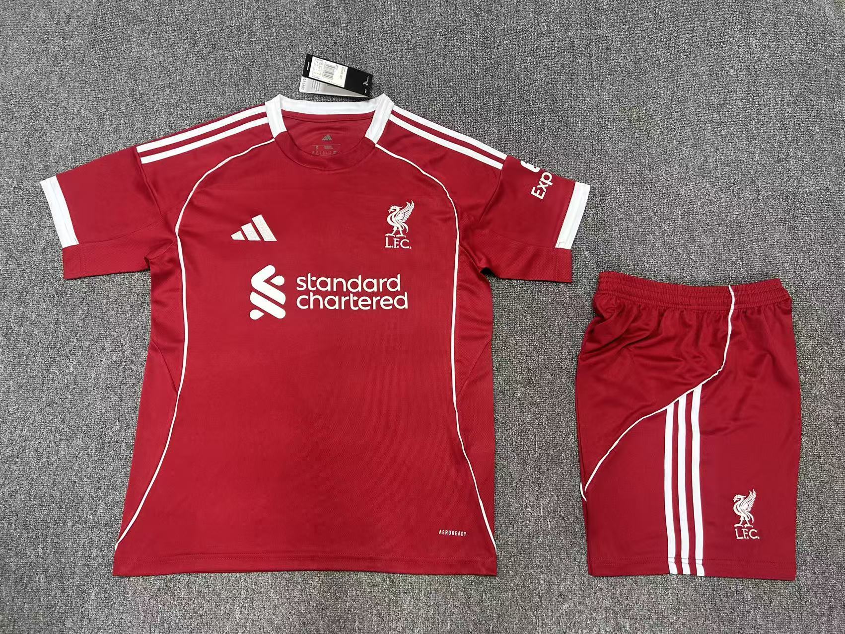 Liverpool - Local - Uniforme