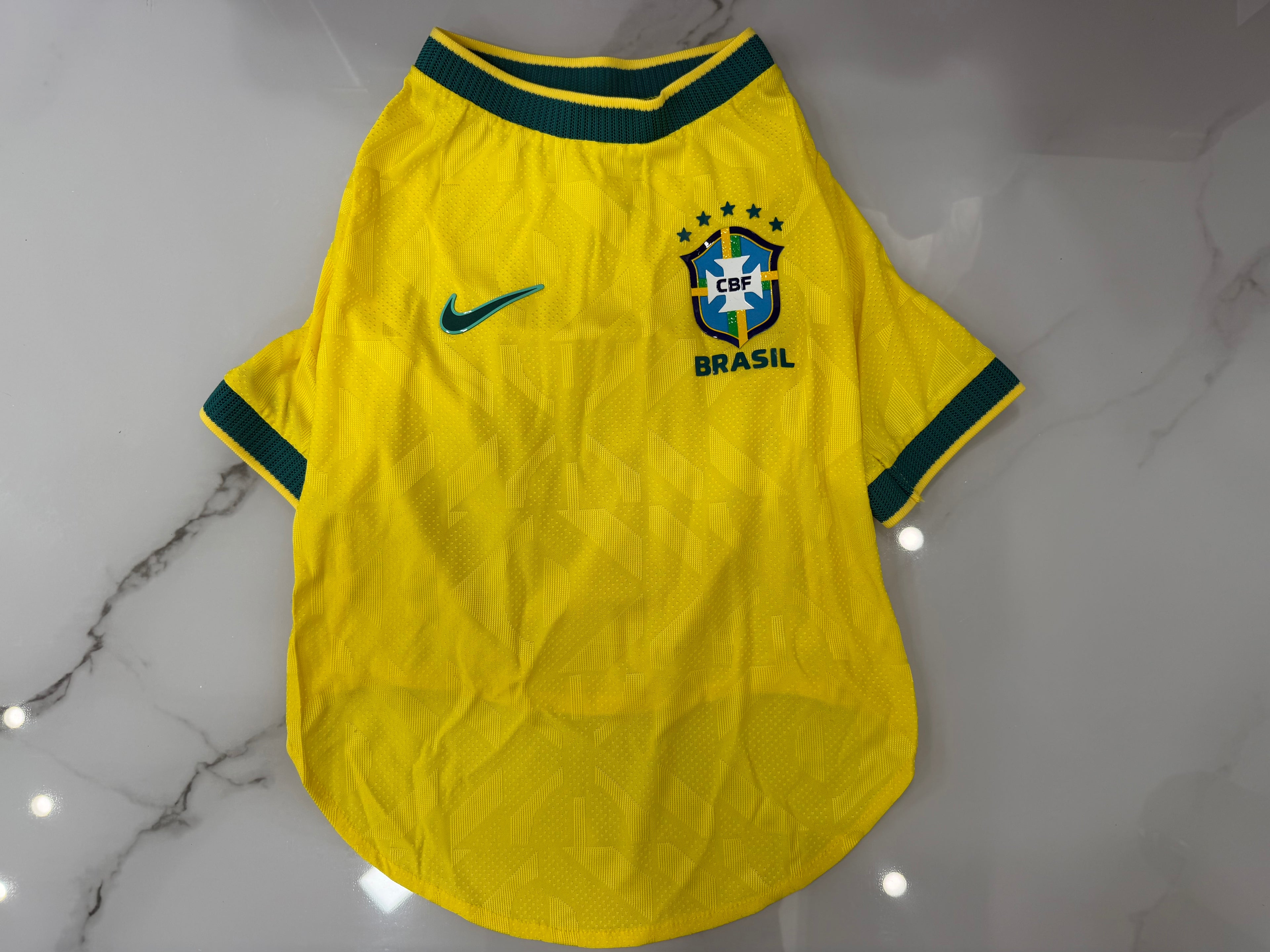 Jersey Mascota Brasil Local 2026