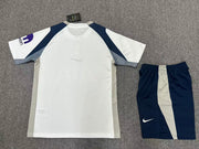 Tottenham - Local - Uniforme