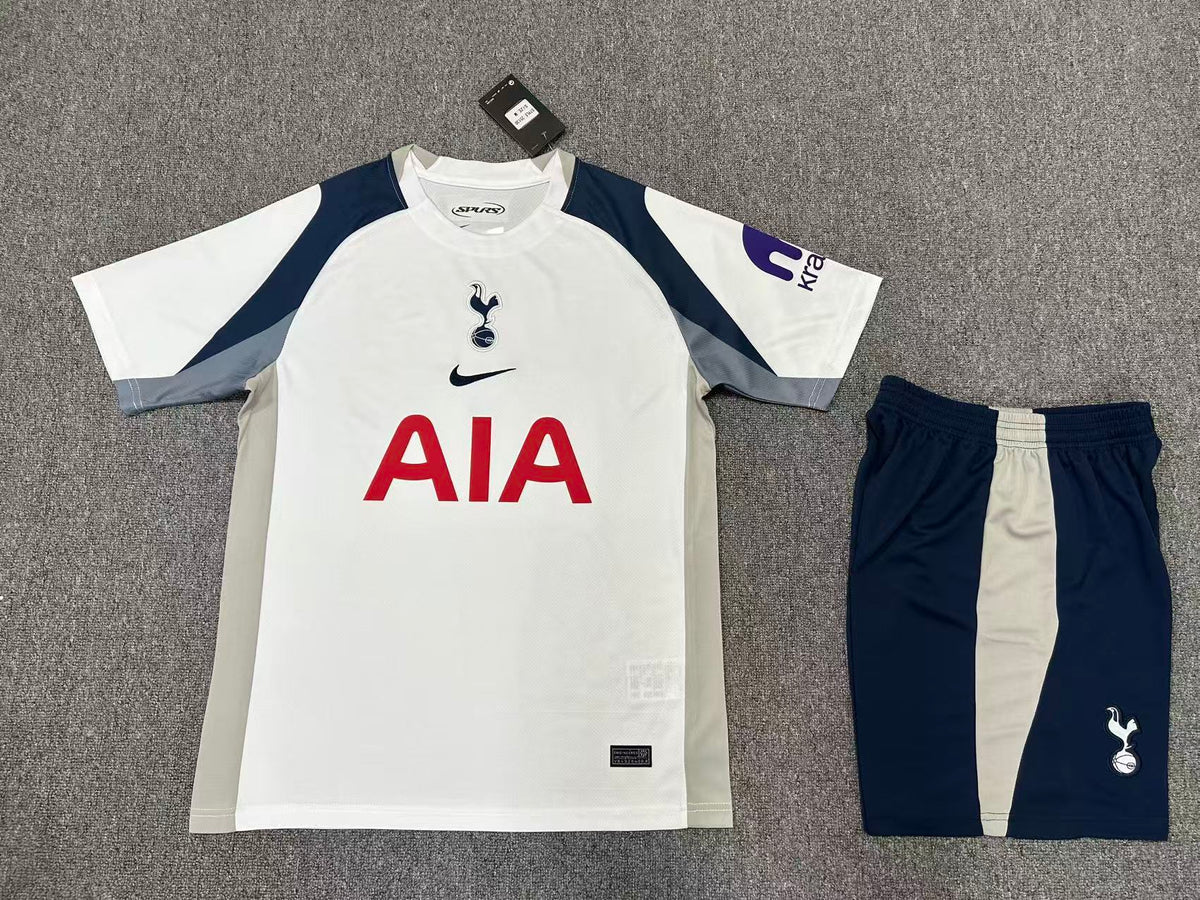 Tottenham - Local - Uniforme