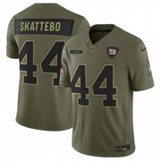 Giants Skattebo #44