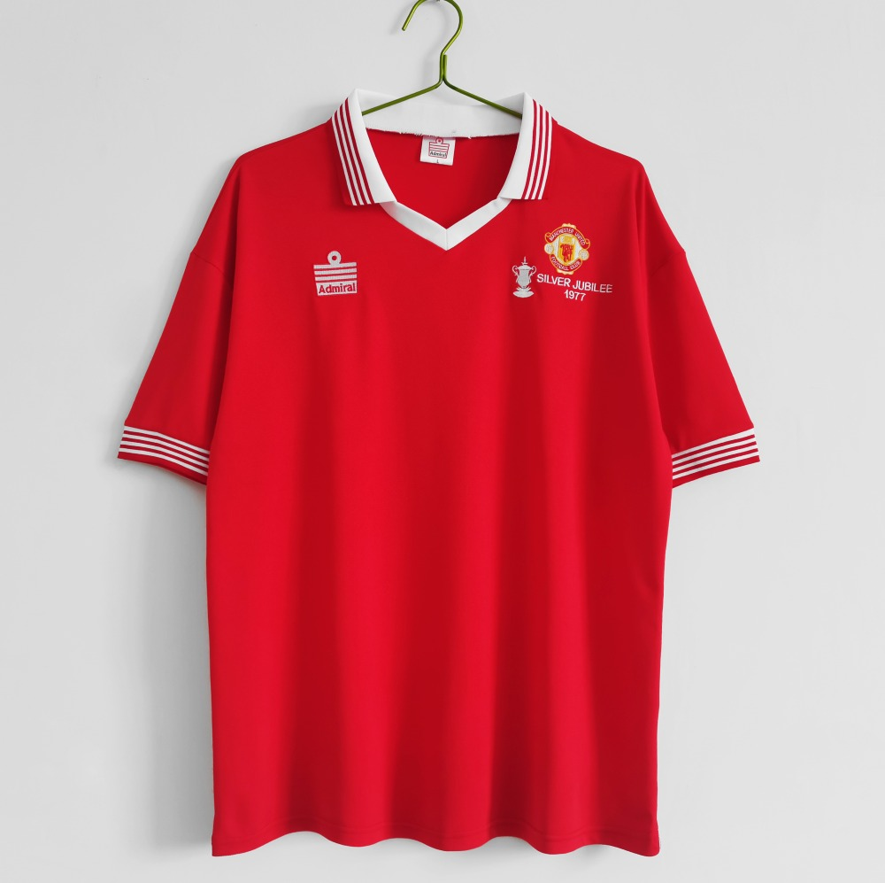 Man United 76/77 - Local - Retro