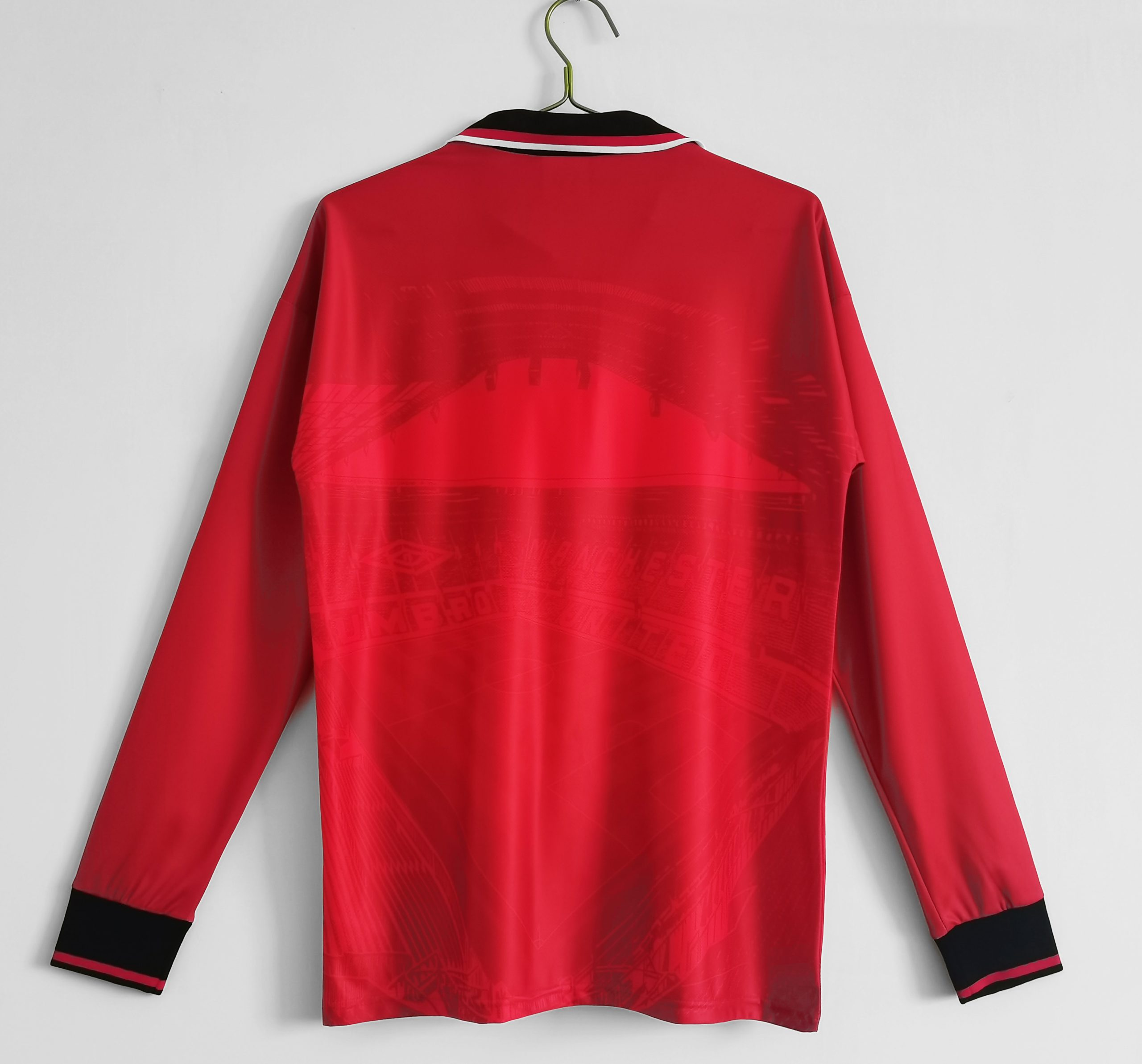 Man United 94/96 - Local - Manga Larga - Retro