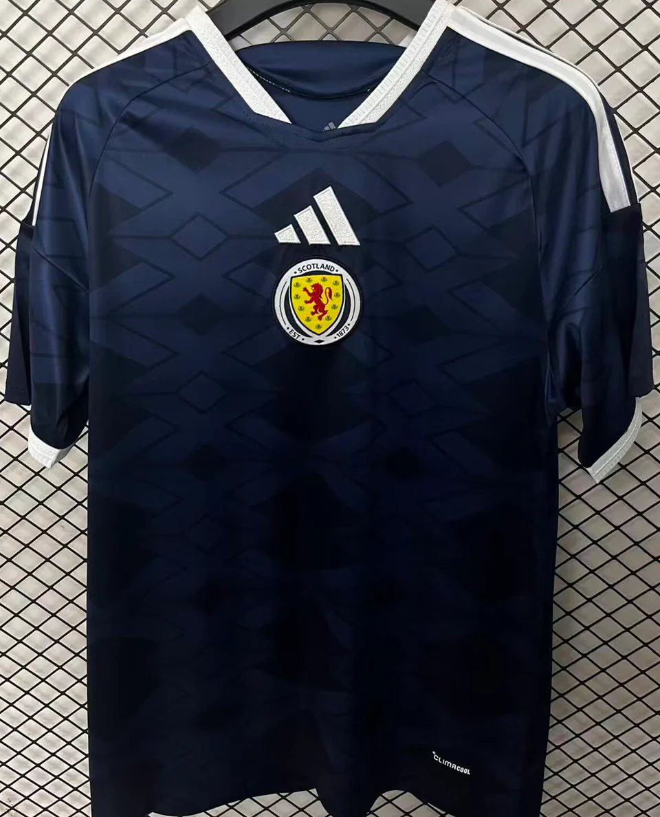 Escocia 2026 - Local - Fan