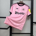 Newcastle United 25/26 - Portero - Fan