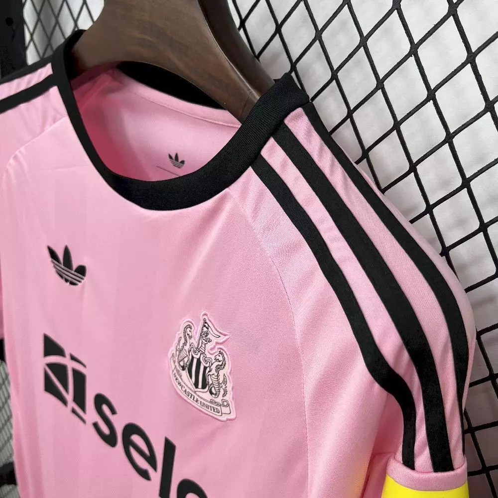 Newcastle United 25/26 - Portero - Fan