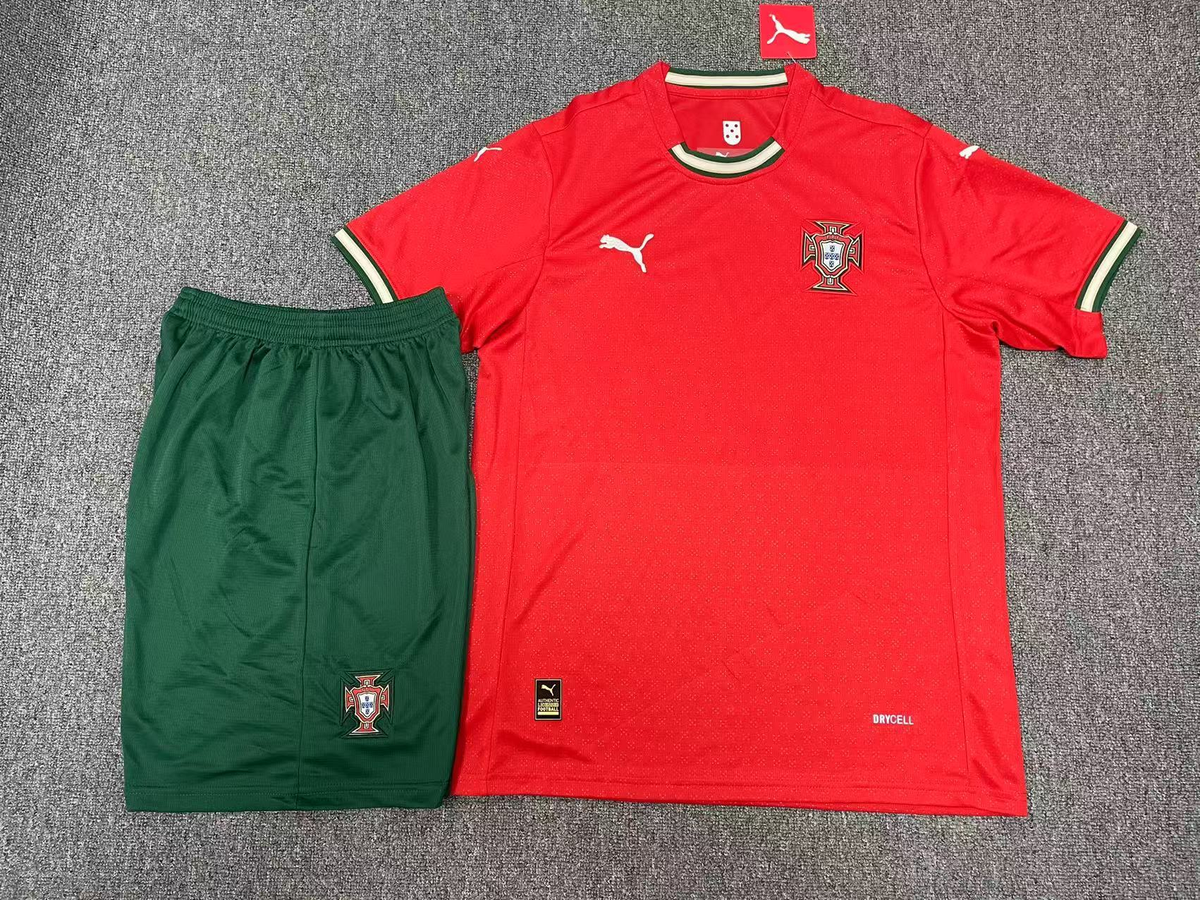 Portugal 2025 - Local - Uniforme